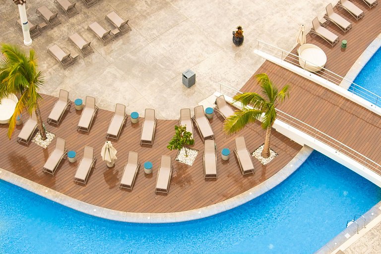 Beachfront · 2 Bedrooms in Zona Dorada