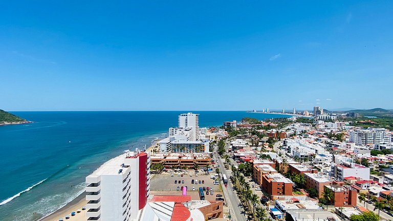 Depto de Lujo en Eleve | Vista al Mar en Zona Dorada