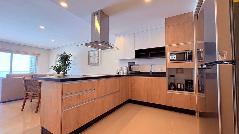 Lujo frente al mar con terraza privada en Zona Dorada