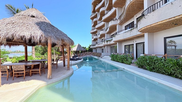 Departamento boutique con diseño Tulum en Marina Mazatlán