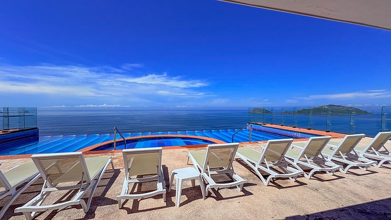 Luxury and Sea: Exclusivity on the Malecón de Mazatlán