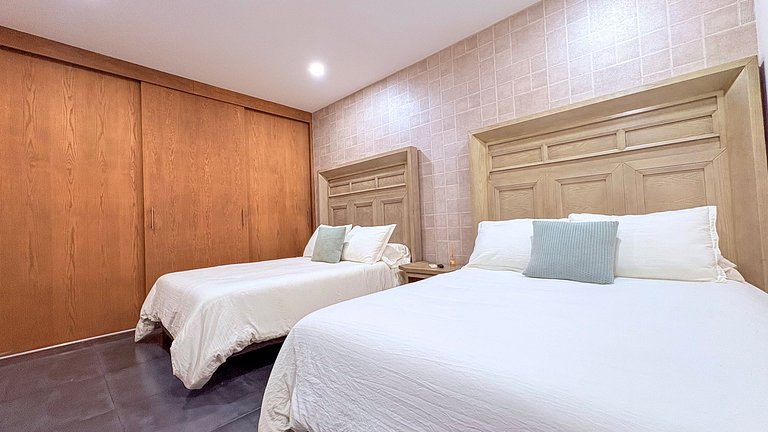 Vista al Mar · 2 Rec · Malecón · Cerca Centro Histórico