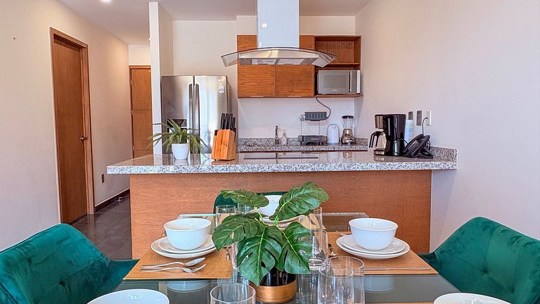 Sea View · 2BR · Malecon · Near Historic Center