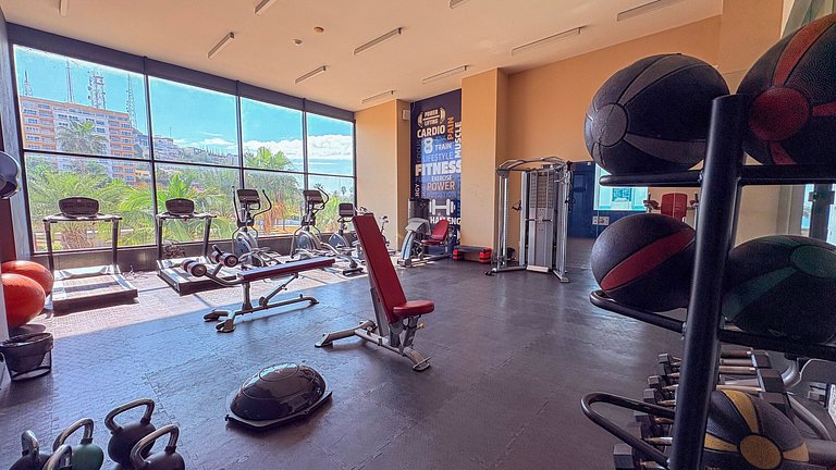 Vista al Mar · 2 Rec · Malecón · Cerca Centro Histórico