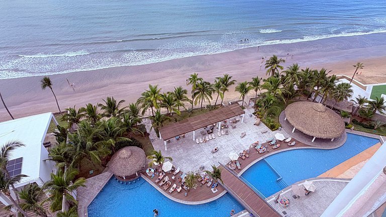 Beachfront · 2 Bedrooms in Zona Dorada